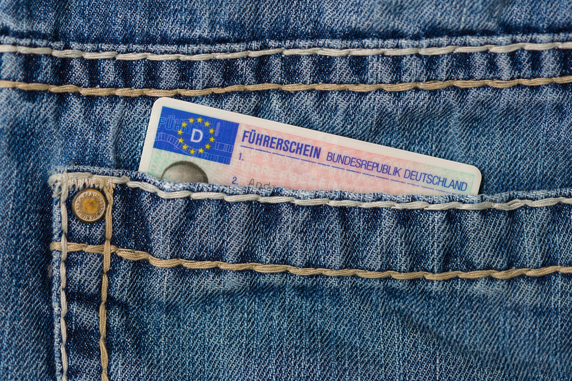 prawo jazdy wymiana terminowe bezterminowe badania lekarskie