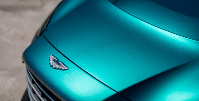 2023-Aston-Martin-V12-Vantage-Roadster-00014