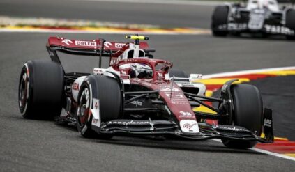 Red Bull straszy przed kwalifikacjami w Belgii