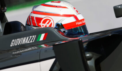 Kierowca Ferrari wsiądzie do Haasa! Nieoczekiwany ruch!