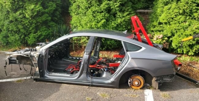 Najpierw ukradł, potem demontował. Z wartego 155 tys. Audi nie zostało kompletnie nic