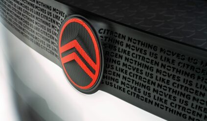 Citroen ma nowe logo