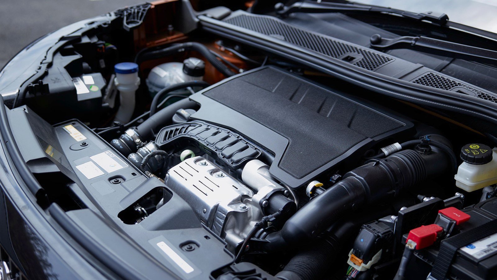 peugeot-2008-suv-diesel