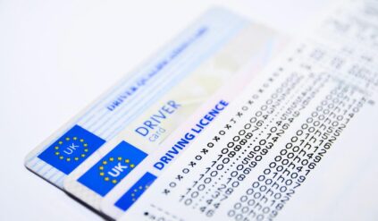 Każdy musi wymienić prawo jazdy. Kogo będą obowiązywały przy tym badania lekarskie? Do kiedy?