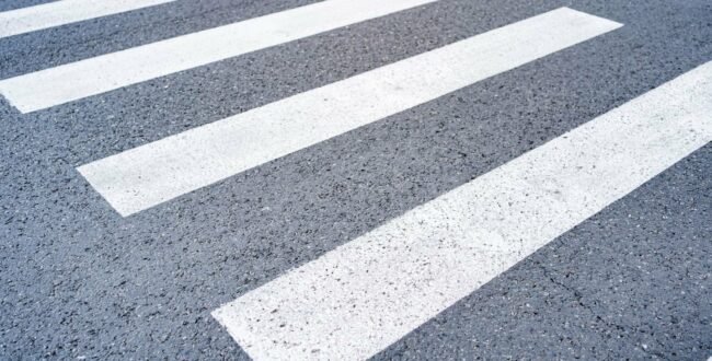 Kierowco, wtedy masz pierwszeństwo – nie musisz puszczać pieszego. W tej sytuacji możesz wszystko