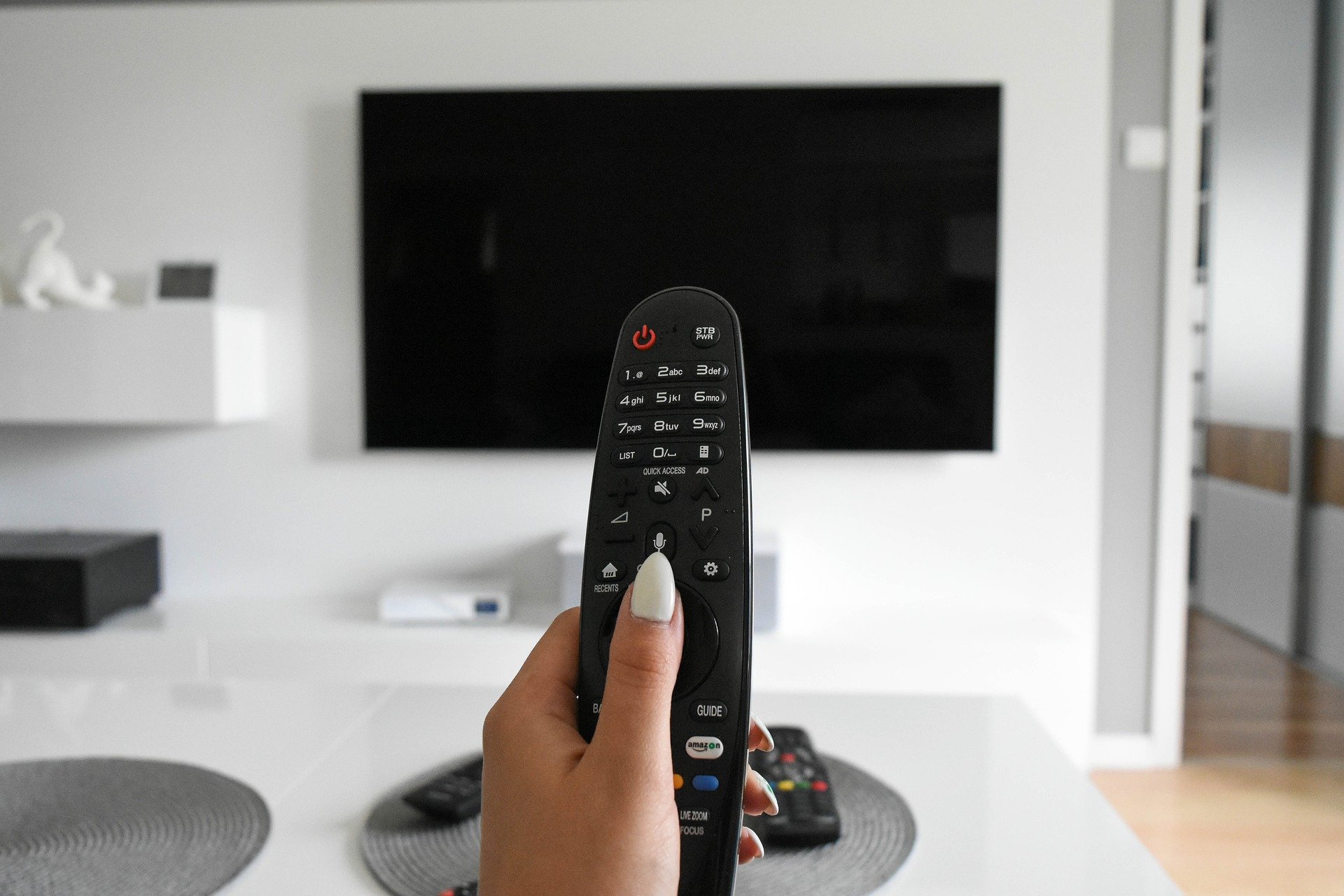 telewizor telewizja nielegalny unia europejska