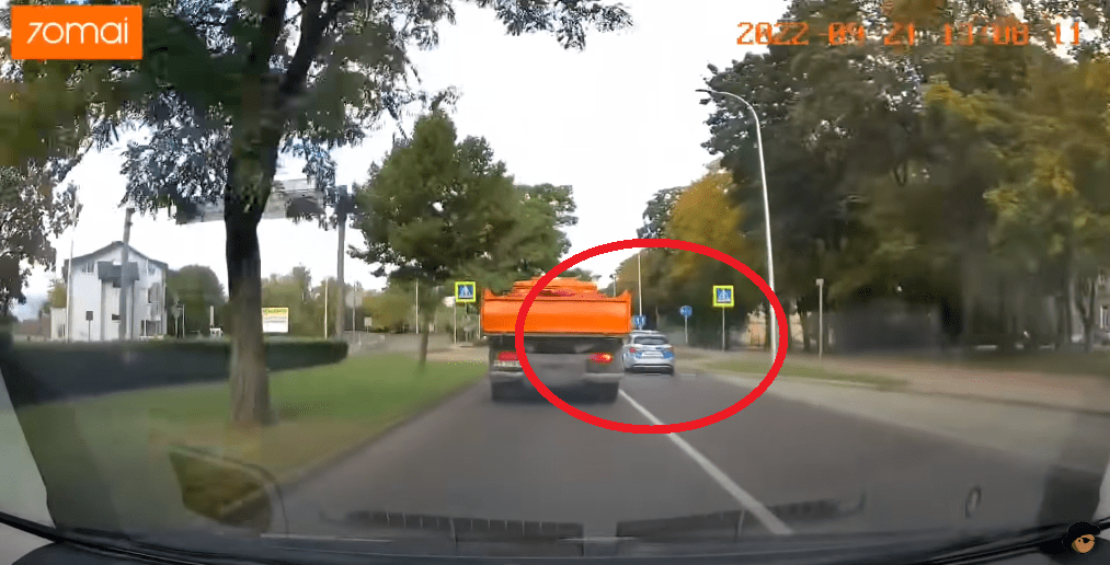 wyprzedzanie przejście dla pieszych policja