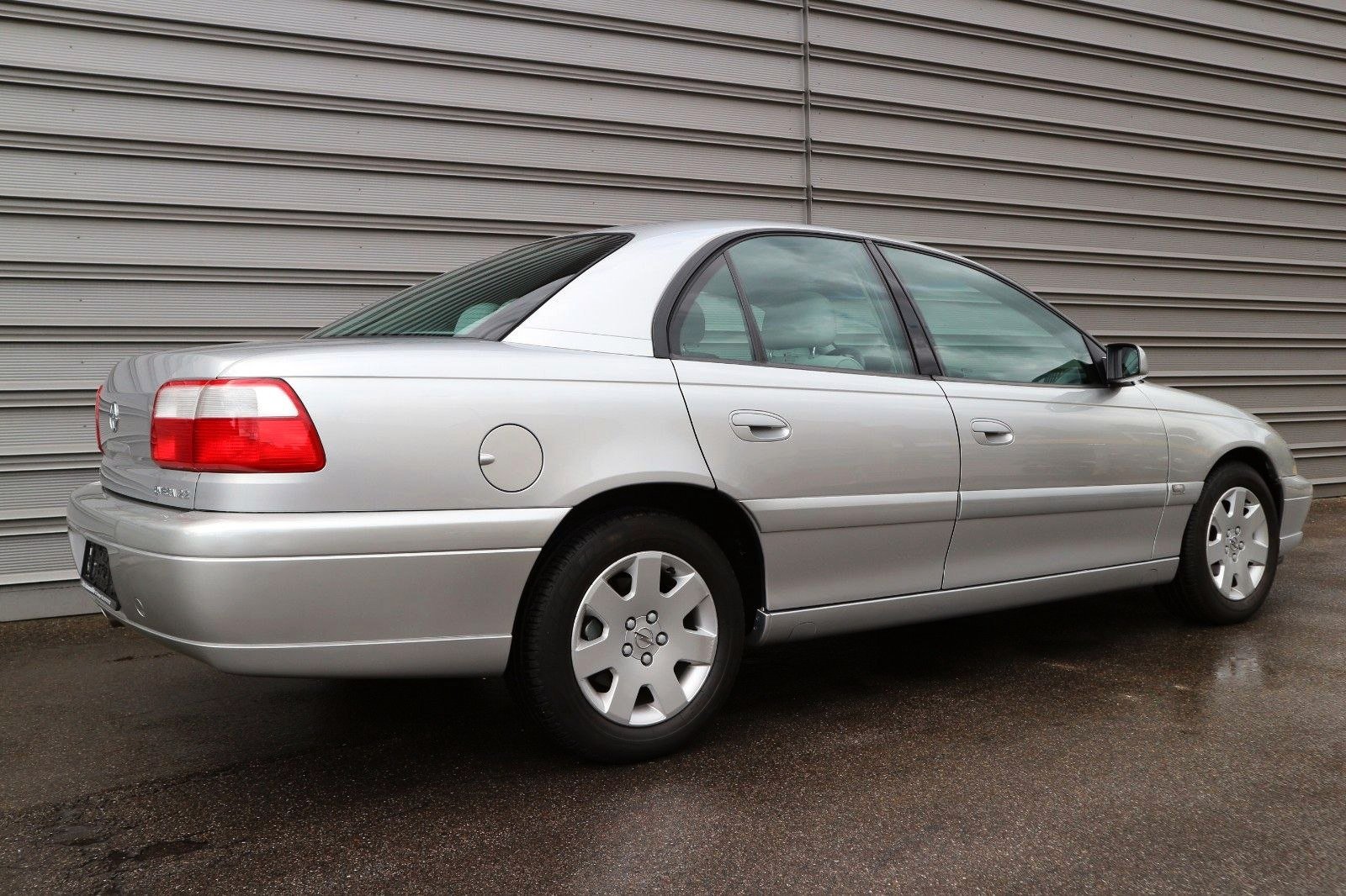 101-letni-dziadek-opel-omega