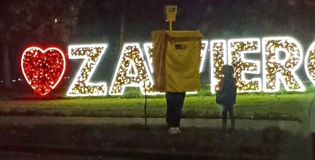 Przebrała się za fotoradar na Halloween. Kierowcy kompletnie zwariowali, nie mieli pojęcia o co chodzi