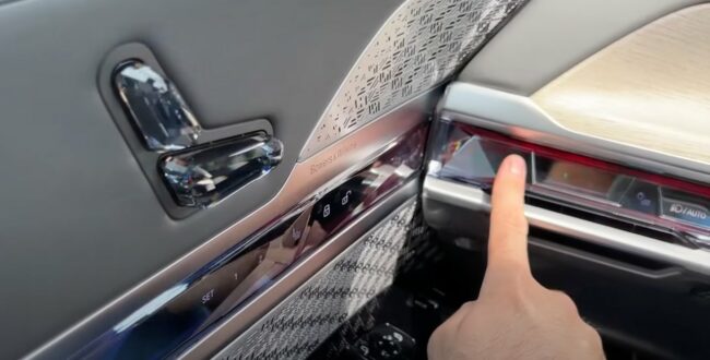 Tego gadżetu z BMW ludzie mogą zazdrościć! Ciekawe, czy wytrzyma 20 lat?