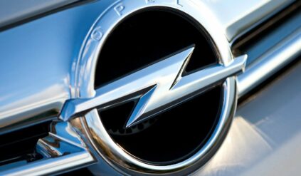 Opel Astra GTC 2012