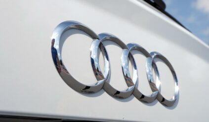 Ten model kradnie sprzedaż Audi. Oferuje to samo i jest tańszy