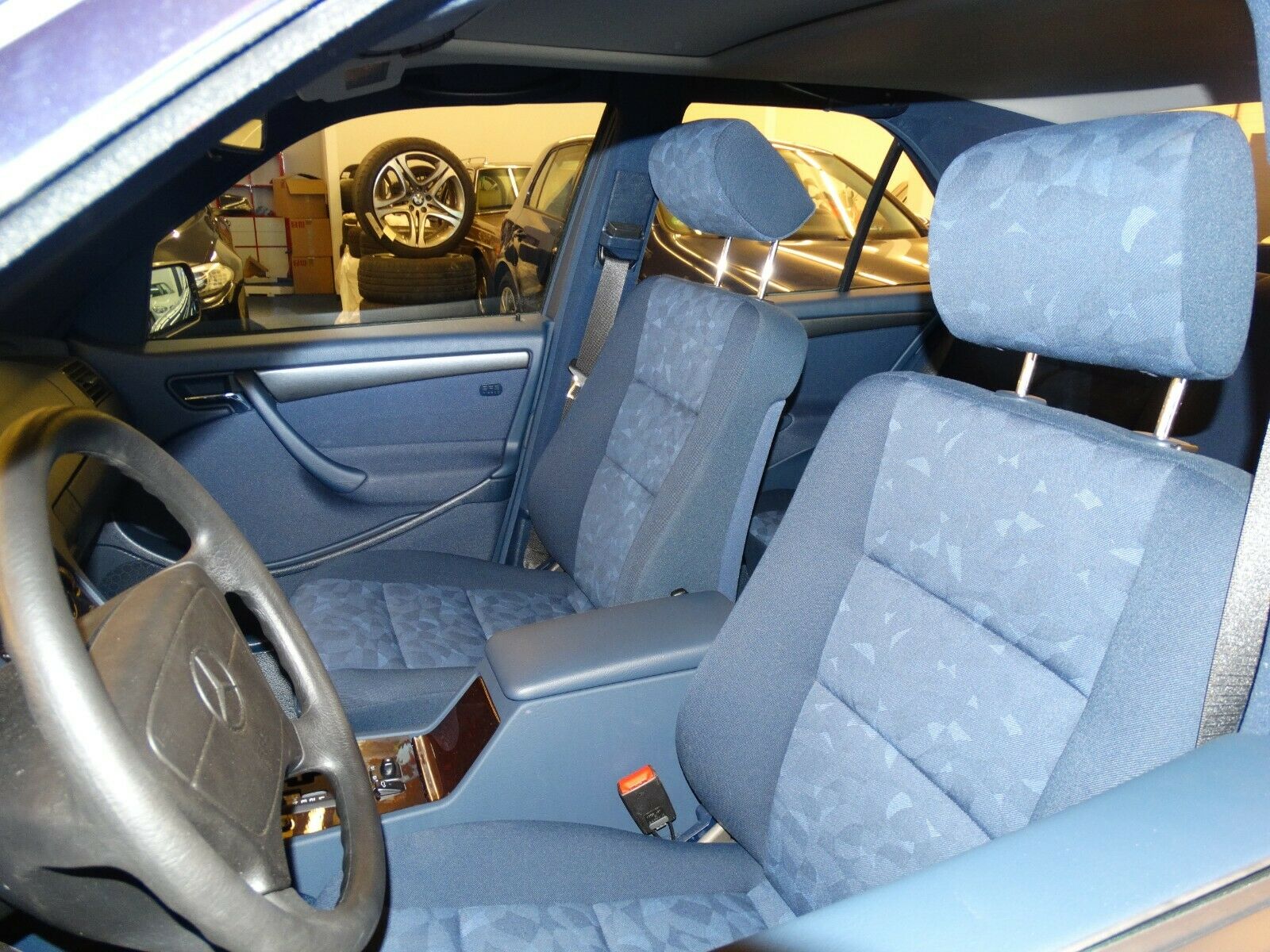 mercedes-c108-w202