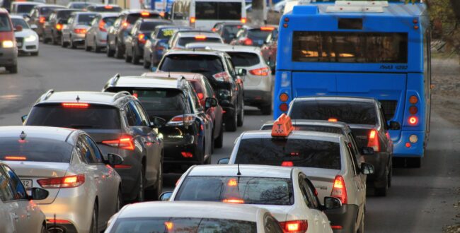 Kolejne korzystne zmiany w akcyzie dla przedsiębiorców. Wiemy co z akcyzą dla samochodów hybrydowych