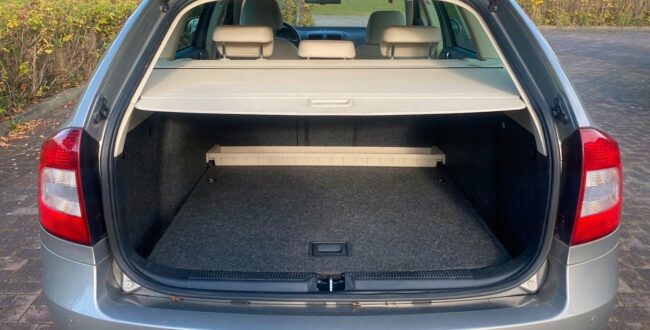 skoda-octavia-combi-niski-przebieg