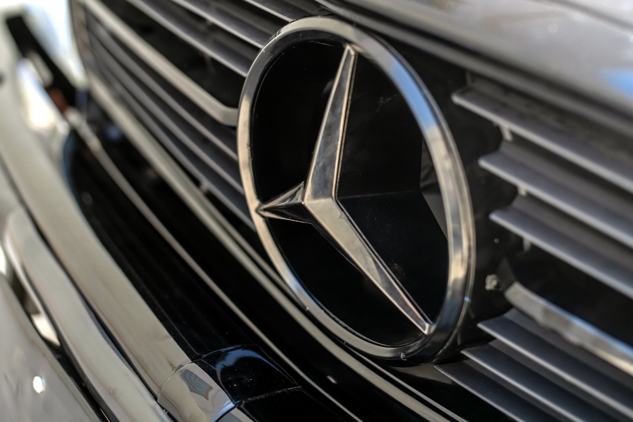 1982-Mercedes-Benz-500-SL-AMG-50-4