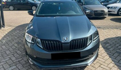 skoda-octavia-2-letnia-szkoda-calkowita