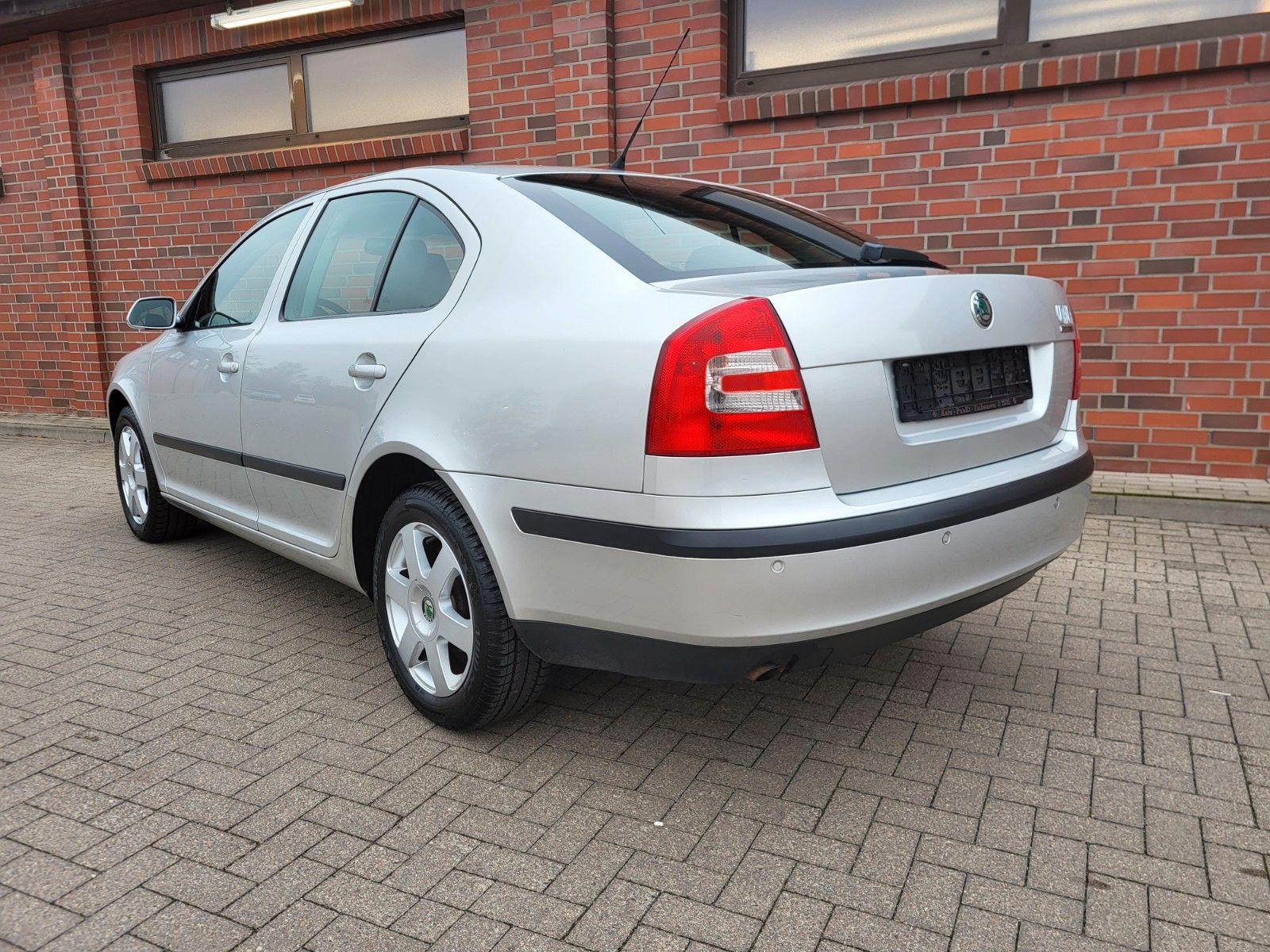 skoda-octavia-ii-od-niemieckeigo-emeryta