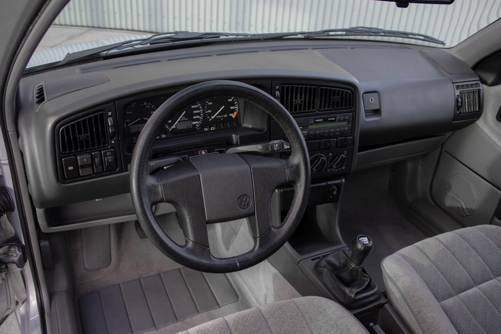 volkswagen-passat-vr6-b3