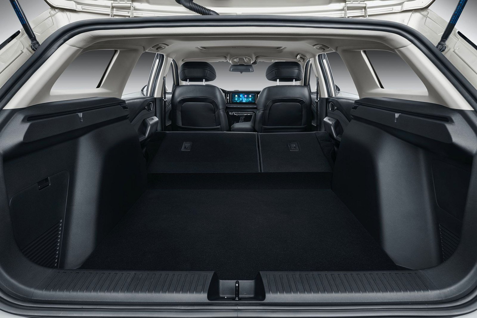 chinskie-kombi-w-cenie-50-tys