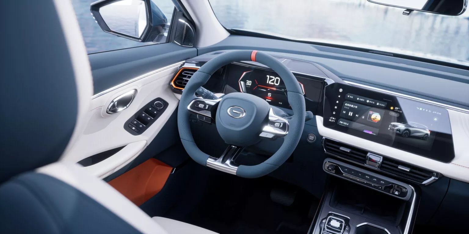 gac-trumpchi-nowy-suv