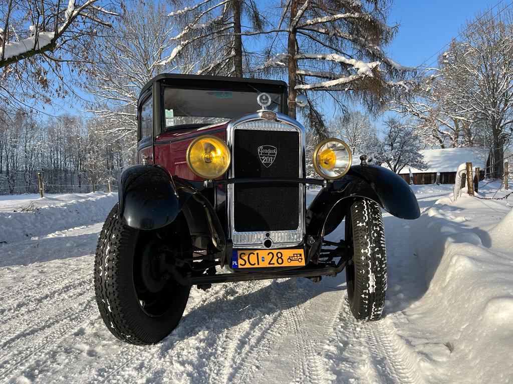 pomóc pomoc ukraina wojna rajd monte carlo kumiega racing peugeot lwów