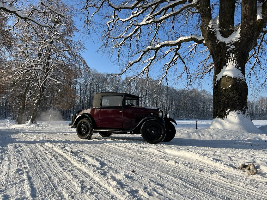 pomóc pomoc ukraina wojna rajd monte carlo kumiega racing peugeot lwów