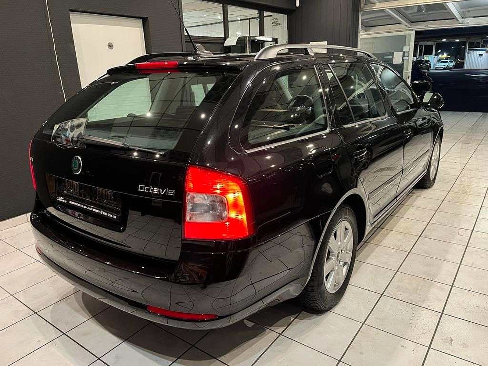 skoda-octavia-kombi-2009