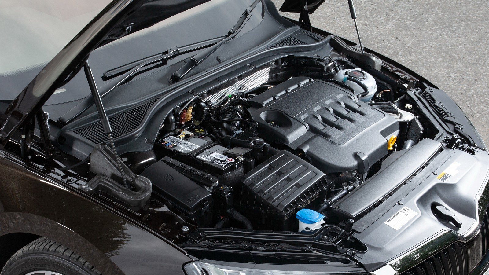 skoda-superb-kombi-uzywane