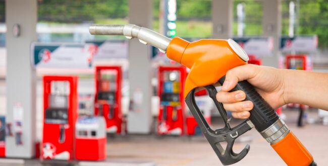 Stacje paliw zaczęły szykować się na trudne czasy. Wiadomo już co czego mogą spodziewać się kierowcy, gdy będą chcieli zatankować paliwo
