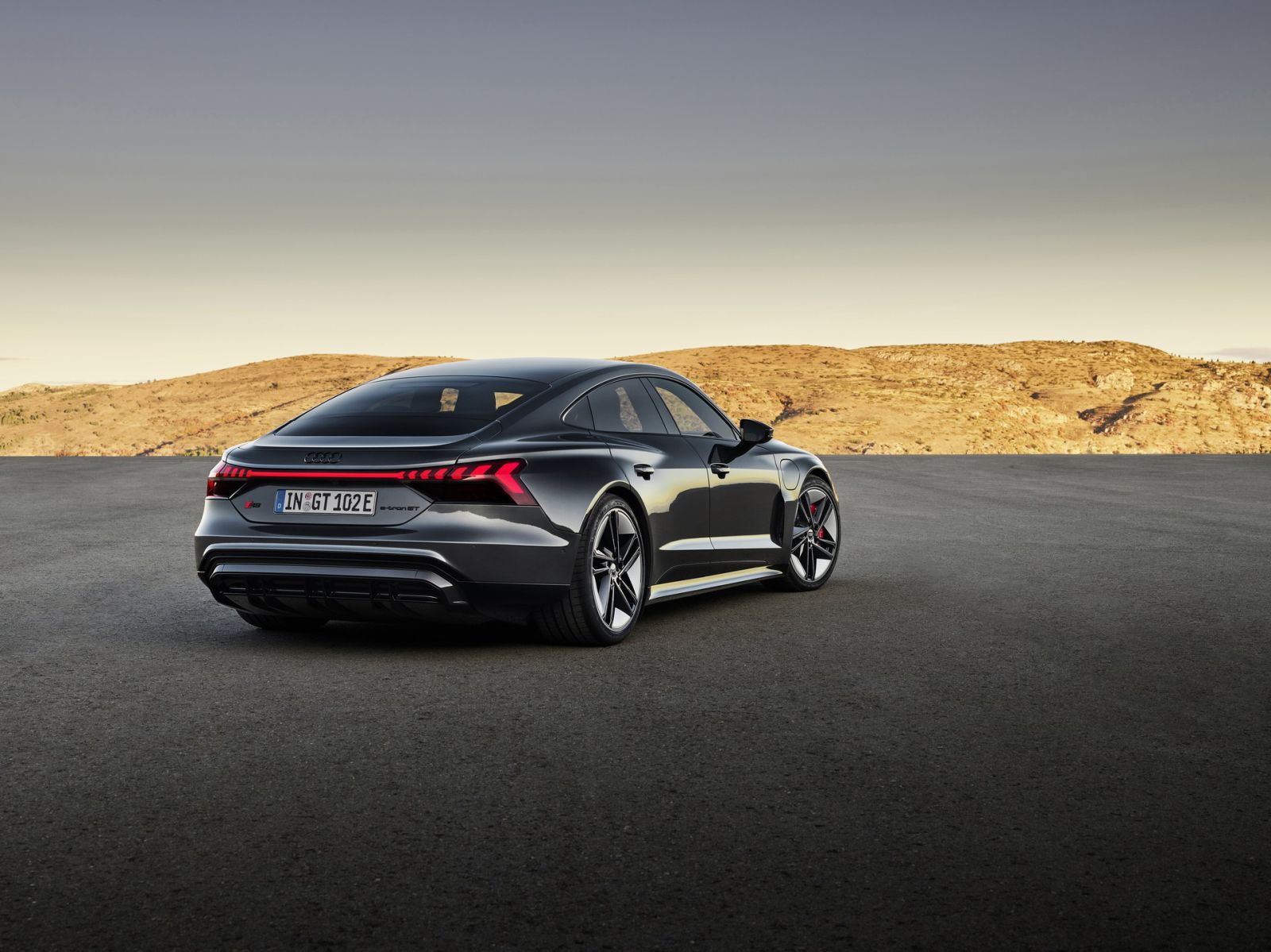 Audi_e-tron_GT