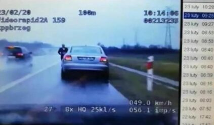Cwaniak z Rumunii chciał wyłudzić odszkodowanie. Niestety próbował to zrobić na nieoznakowanym radiowozie grupy SPEED