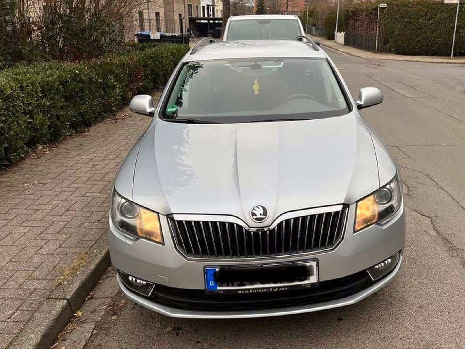 skoda-superb-combi-diesel-2