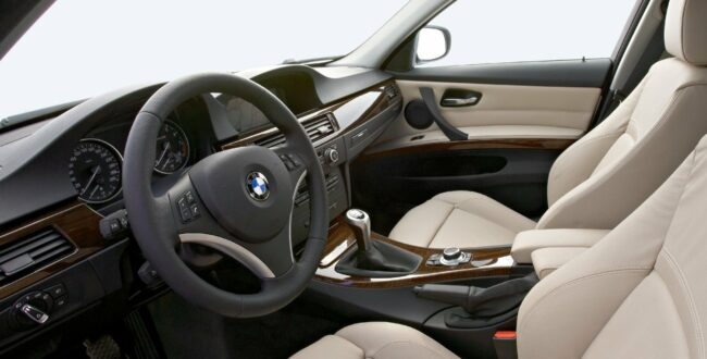 BMW Seria 3 E90 limuzyna wnętrze