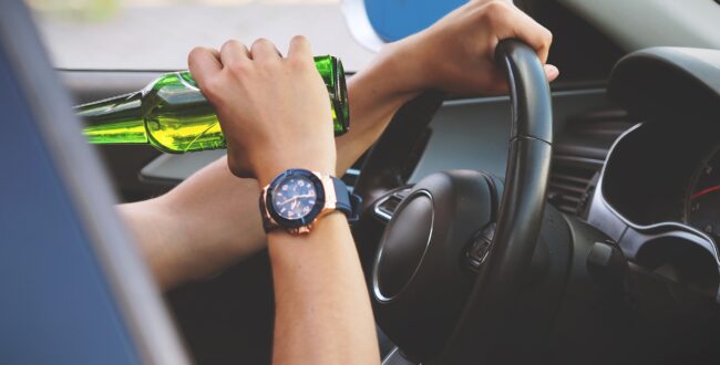 Jazda samochodem pod wpływem alkoholu to nic wielkiego? Poszkodowani mogą mieć inne zdanie