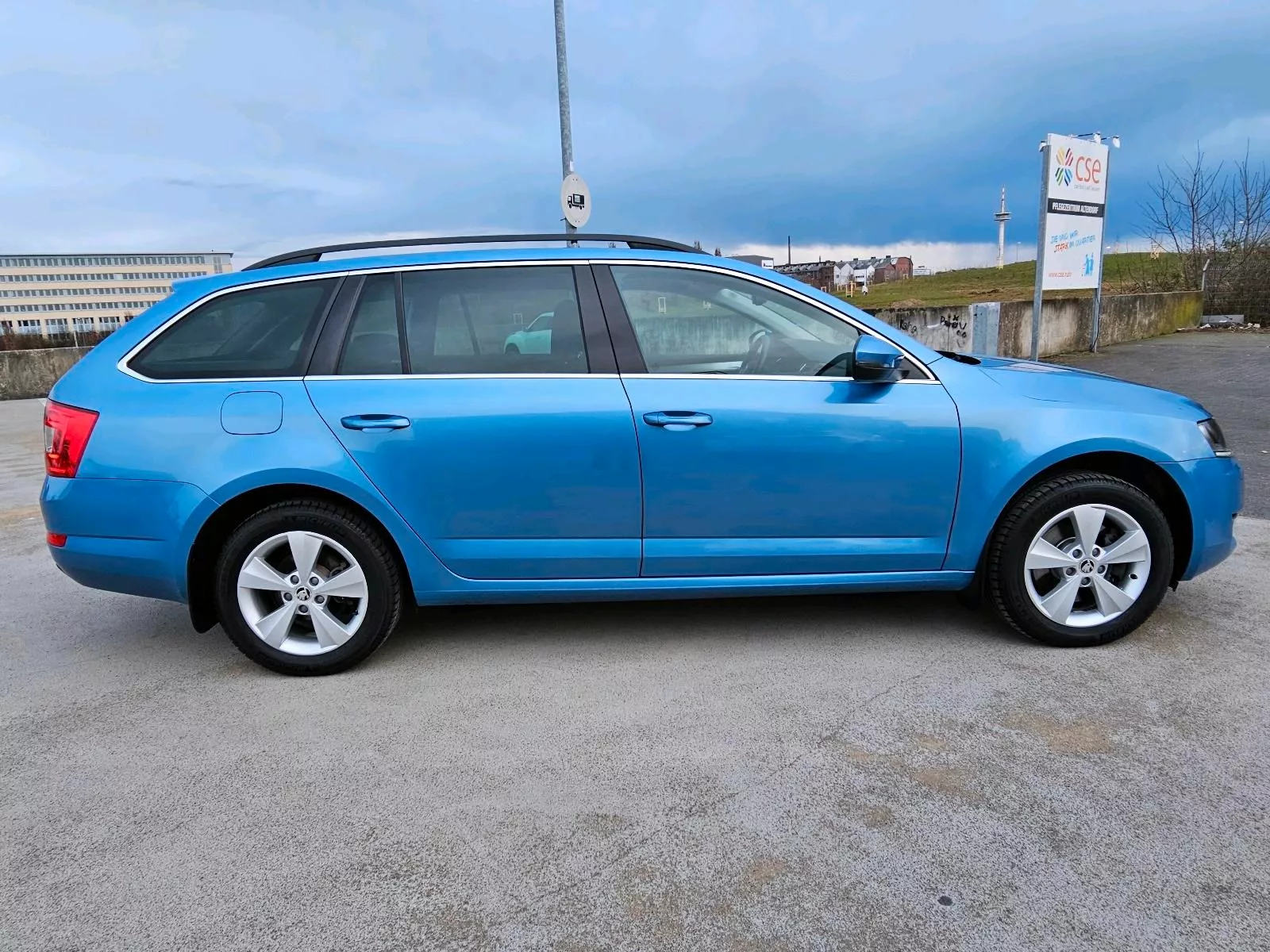 uzywana-skoda-octavia-scout