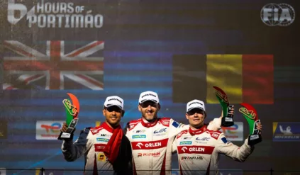 Kubica zadowolony z nagrody za pracę. Będzie tylko lepiej?
