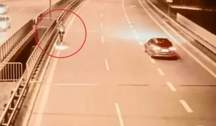 Jechała hulajnogą pod prąd na DTŚ. Policjantom powiedziała, że jedzie z Gliwic do Bytomia, bo odjechał jej ostatni pociąg