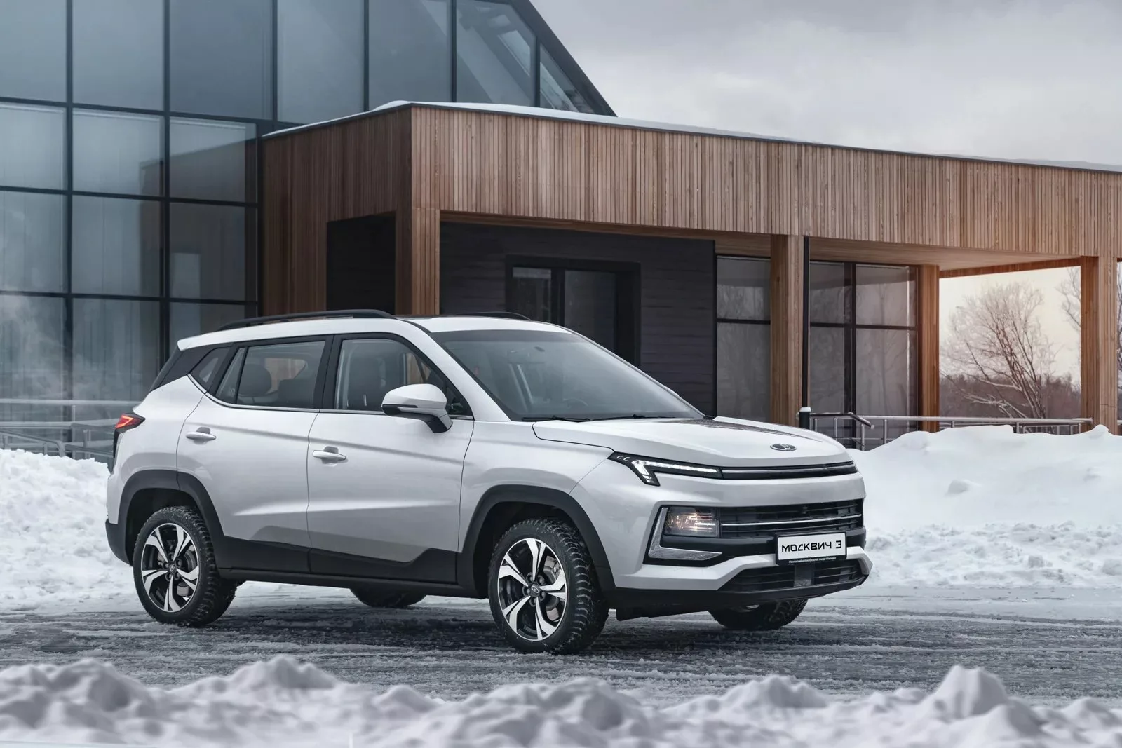 nowy-tani-suv-wakacje