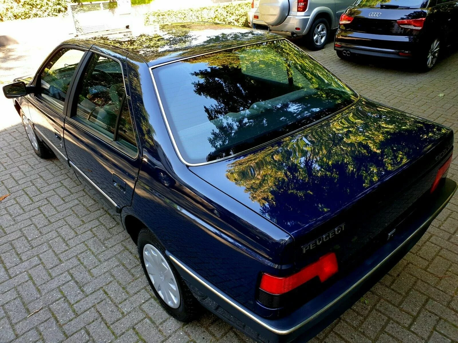dziadek-peugeot-405