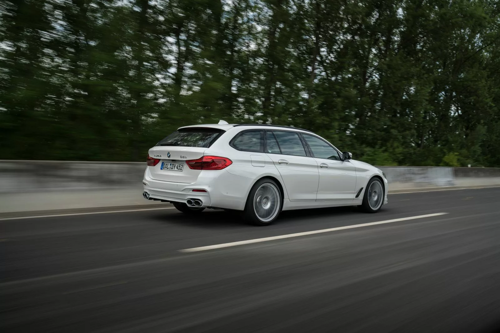 najszybsze-kombi-bmw-alpina-diesel