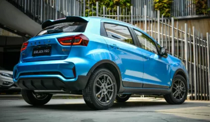 suv-geely-28-tys-zl kontra sprzedaz BMW