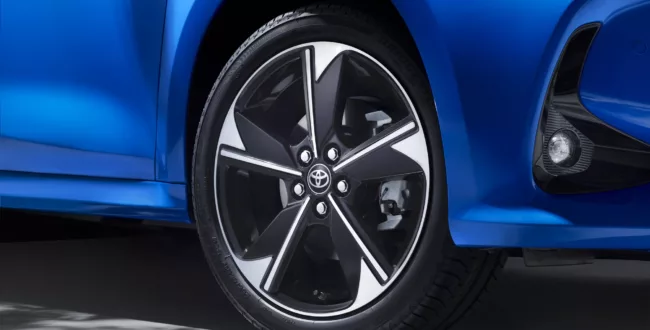 Toyota Yaris Hybrid 130