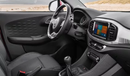 MG3_design_interior rywal dla dacii sandero