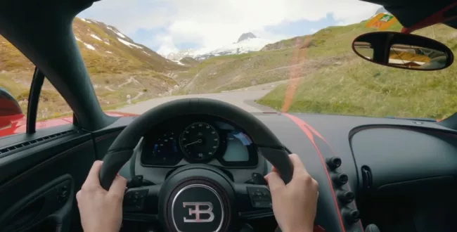 Bugatti o mocy 1500 KM na wakacyjną przejażdżkę. Syk 4 turbosprężarek jest nie do zapomnienia