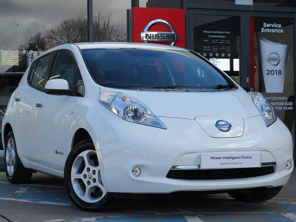 samochody używane EV nissan leaf 2017