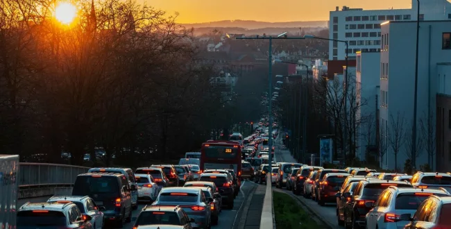 Koniec z obowiązkiem zgłoszenia nabycia pojazdu. Jest decyzja ministerstwa w tej sprawie