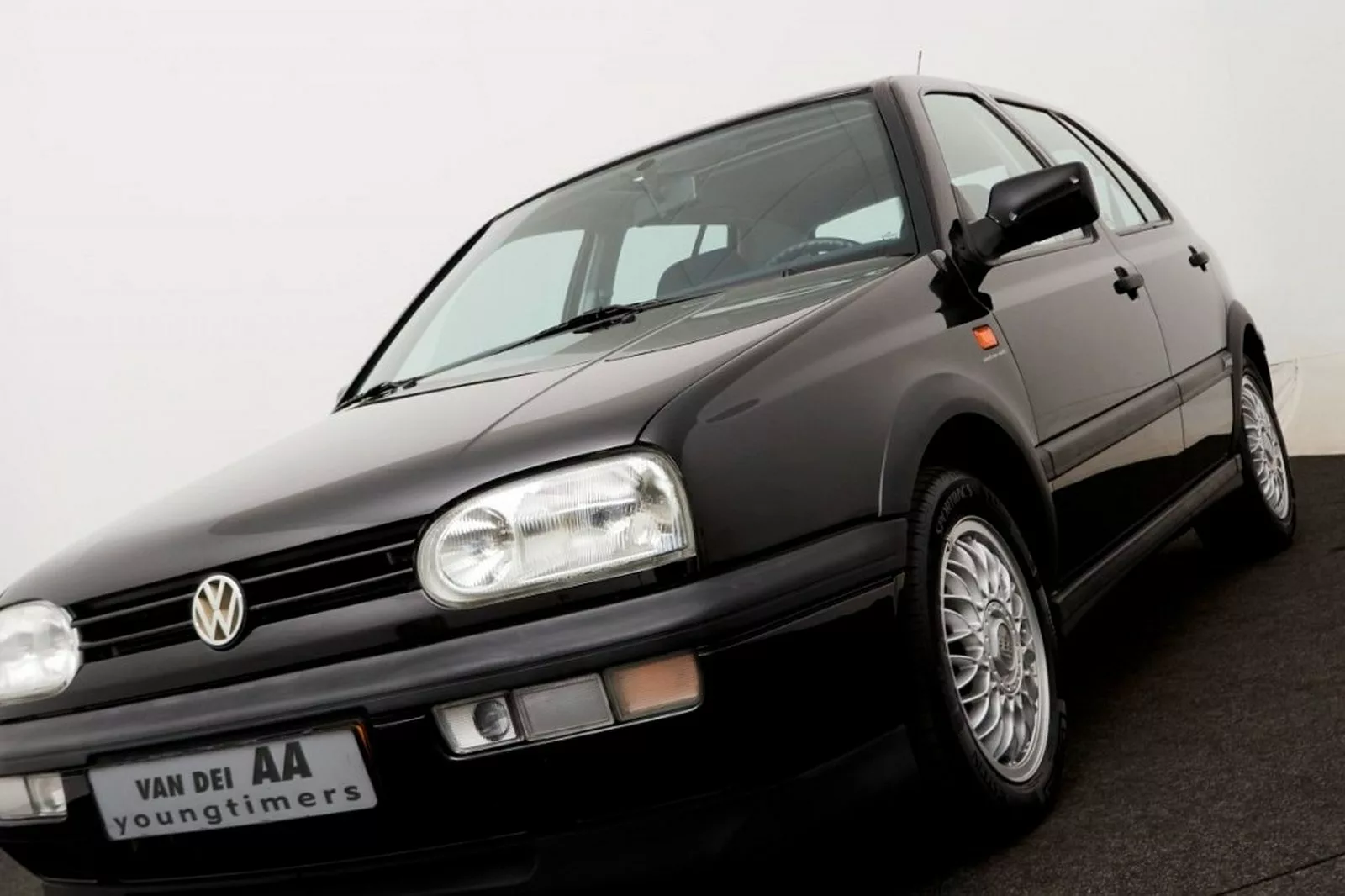 volkswagen-golf-vr6