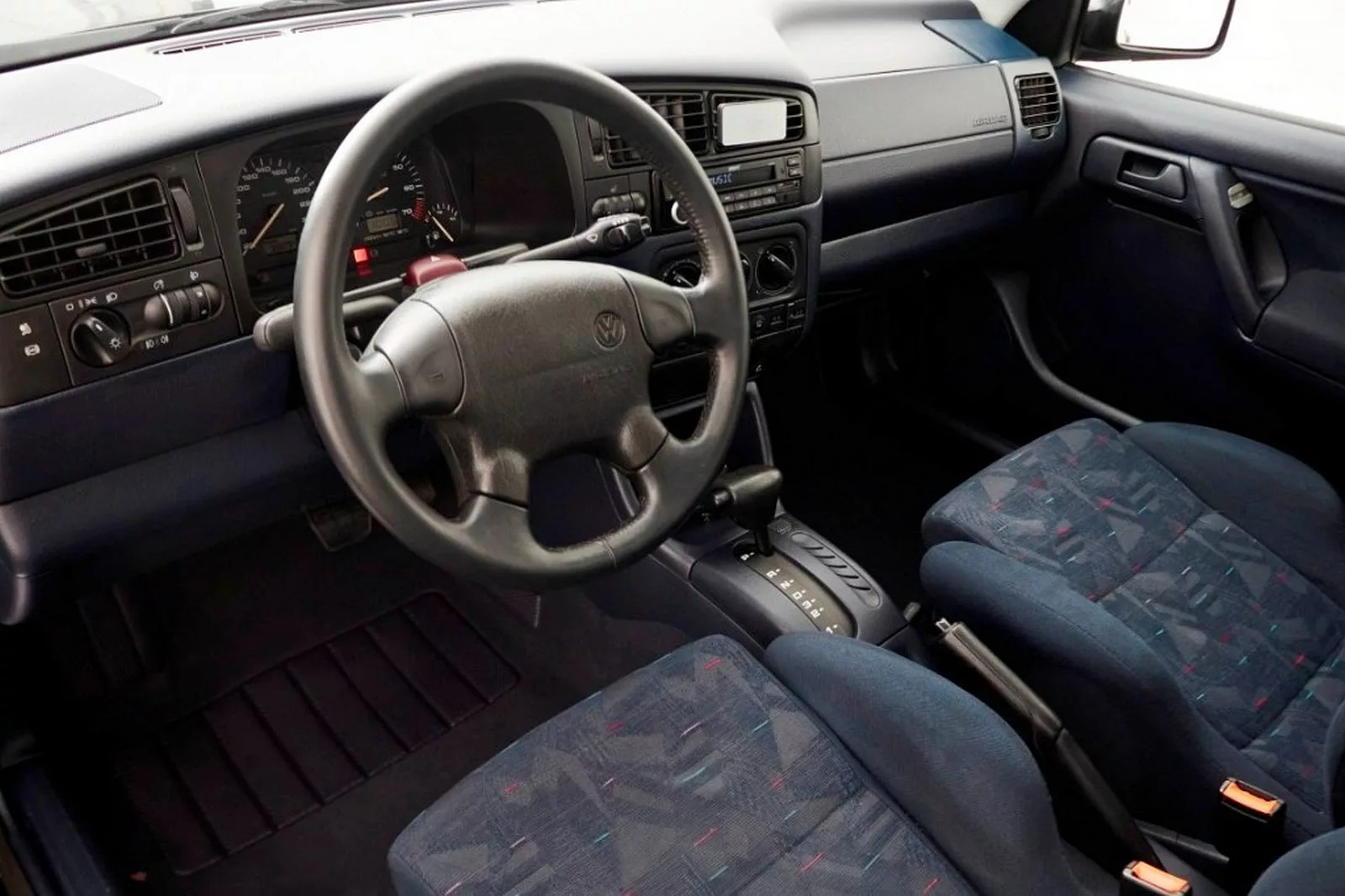 volkswagen-golf-vr6
