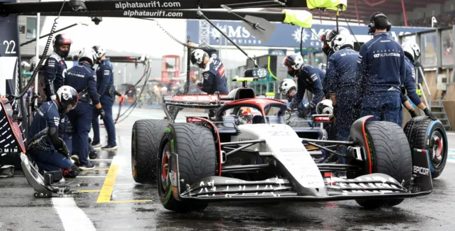 Tsunoda z punktem! Walki w Belgii nie brakowało!